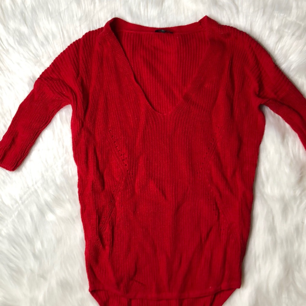 🚨 Sweater